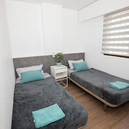 Carlos V - 1a Levante Apartment Benidorm
