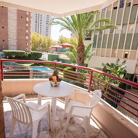Carlos V - 1a Levante Apartment *